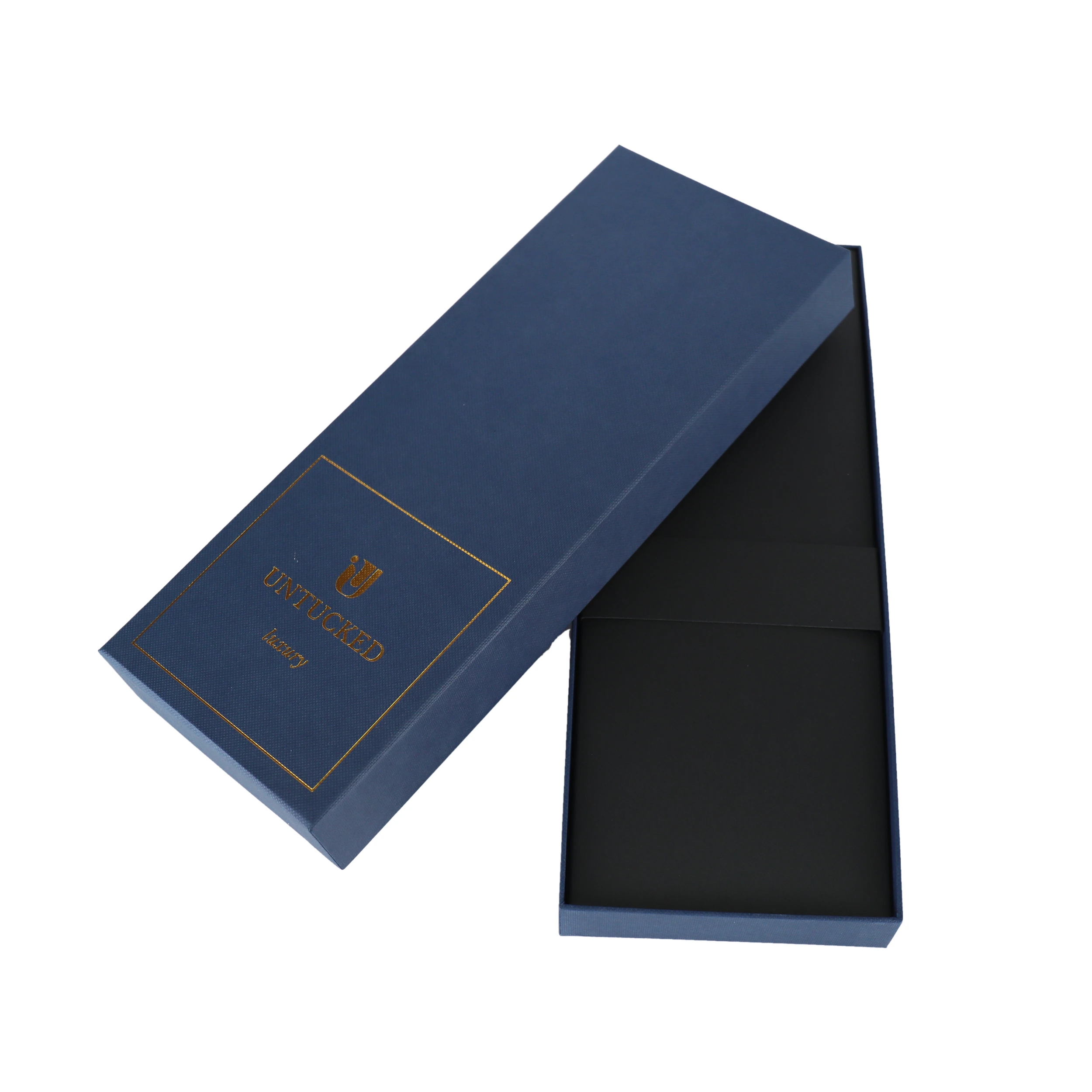 صندوق ورقي صلب ذو ملمس مميز - ختم بورق ذهبي مع بطانة من الورق المقوى وتصميم غطاء وقاعدة - تغليف باكشيون 1