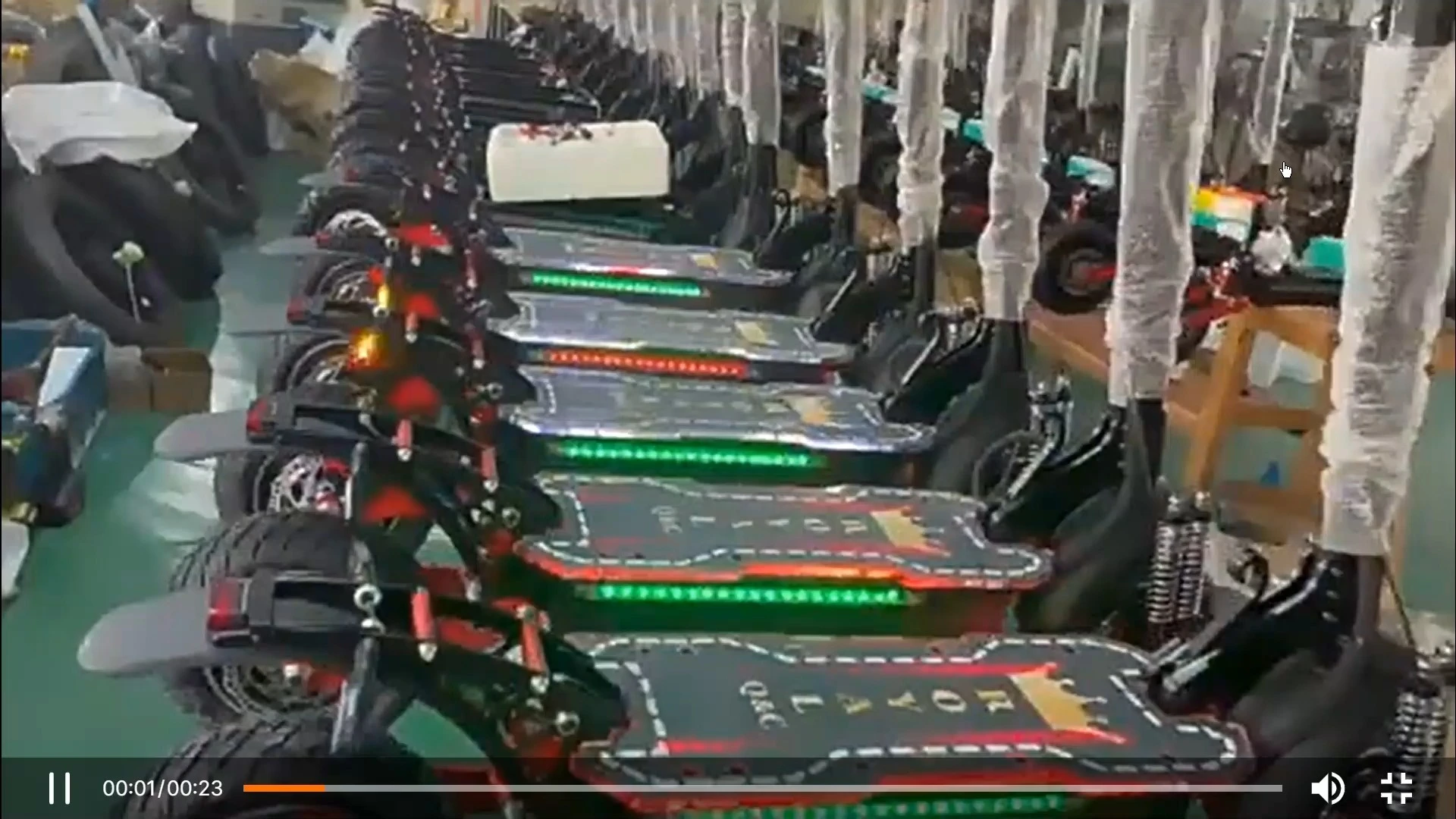 EU UK US CA Warehouse EScooter 800W - 10 Off-Road Tires Triple Suspension 45km/h, 55km Range, Foldable & IPX5 Electric Scooter 1