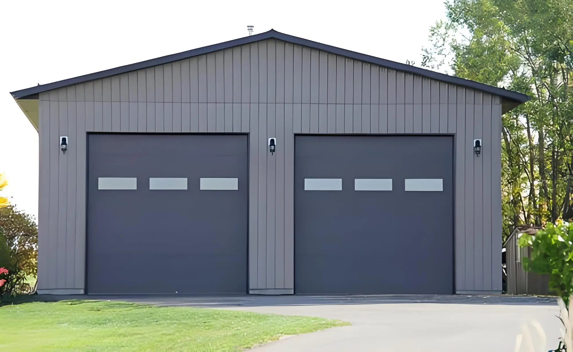 LJ Economical Custom Design Pre-engineered Steel Structure Logistics Warehouse 1