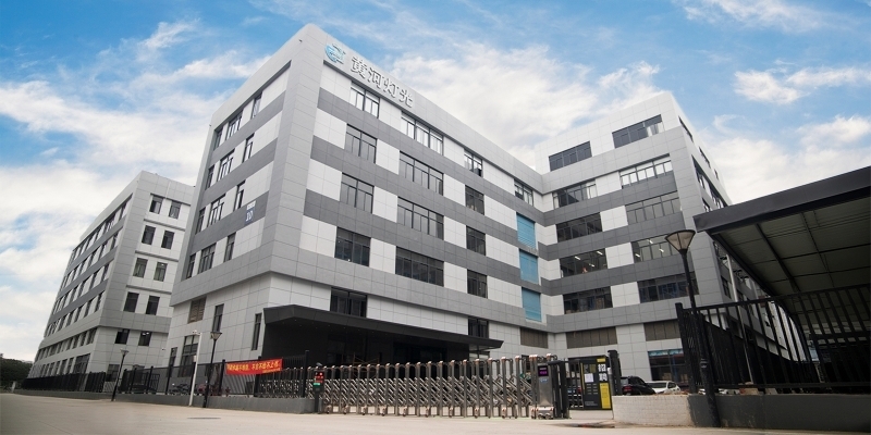 Industry Experts Visit Yellow River Lighting | Conduct In-depth Research on Stage Light Manufacturing Strength and Discuss the Path of Innovative Development 18