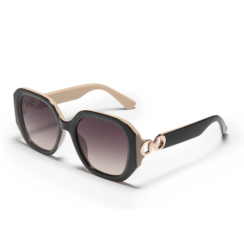 Солнцезащитные очки S77247 большого размера с металлическими вставками — защита UV400 для модных женщин. Модные солнцезащитные очки оптом. 1