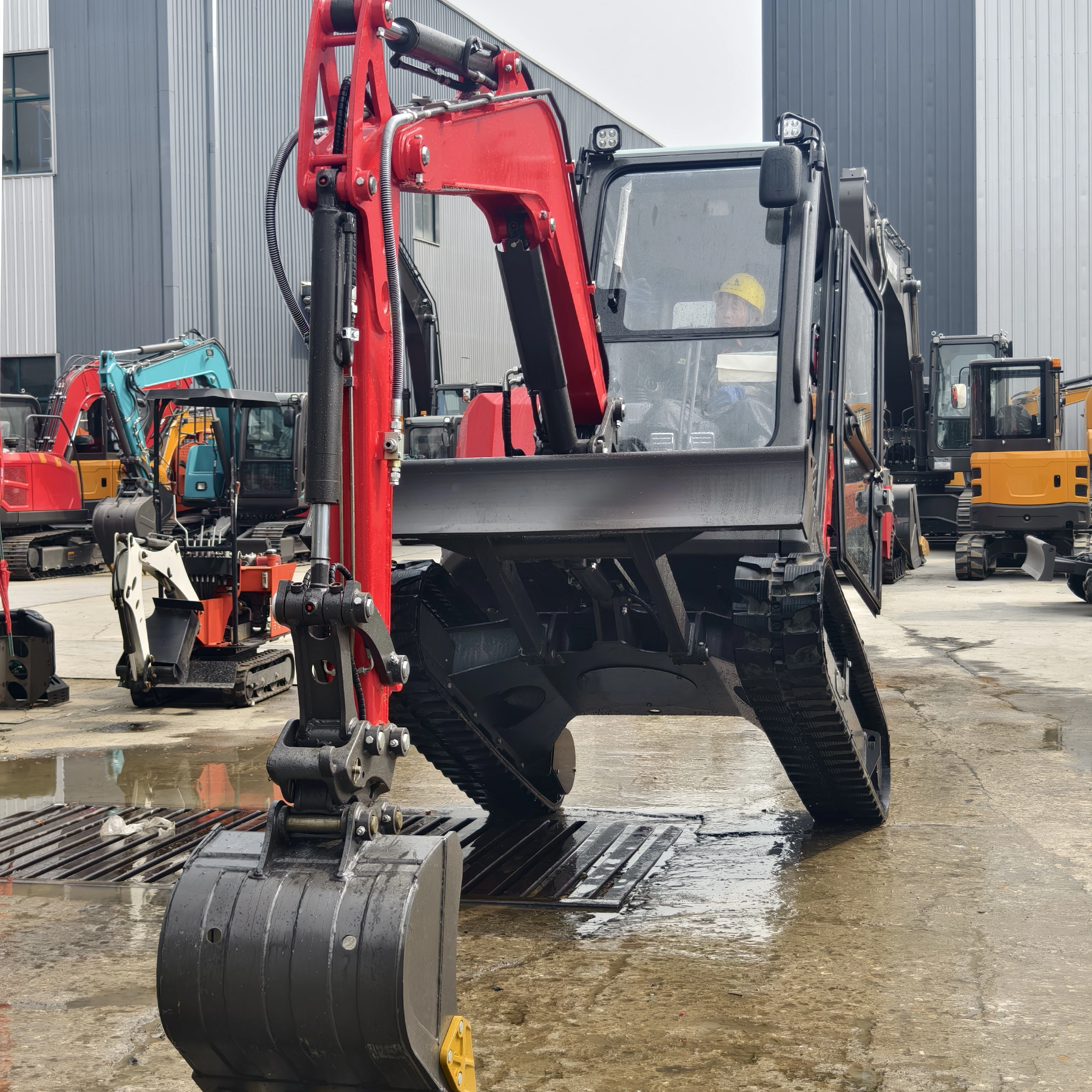 Escavadeira de esteiras FW40 Ultra de 4 toneladas com cabine, ar condicionado, motor oculto e 2 velocidades. Mini escavadeira para construção civil. 1