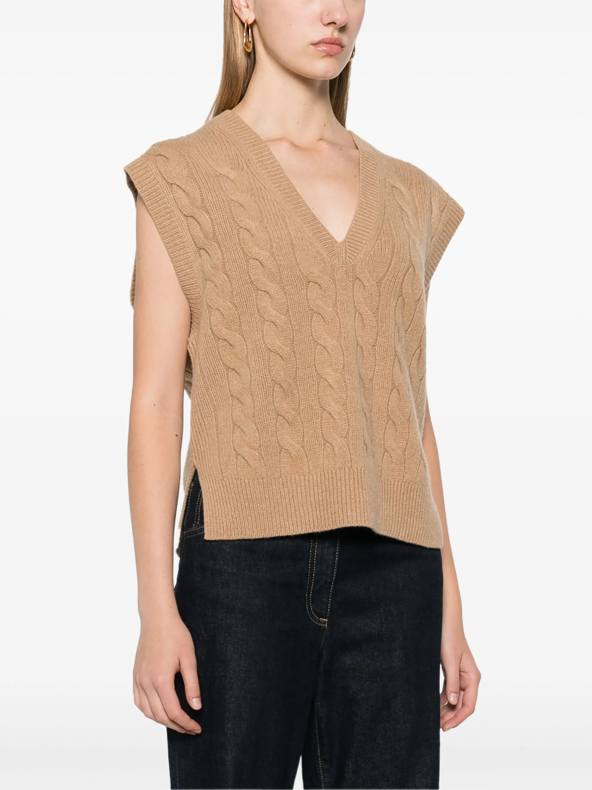Damenstrickwaren