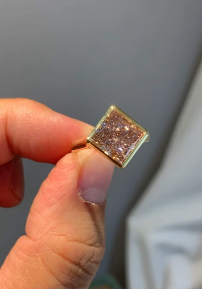 Brilliant 18ct Gold Lab Pink Princess Diamond Ring  Luxury Statement Jewelry 1