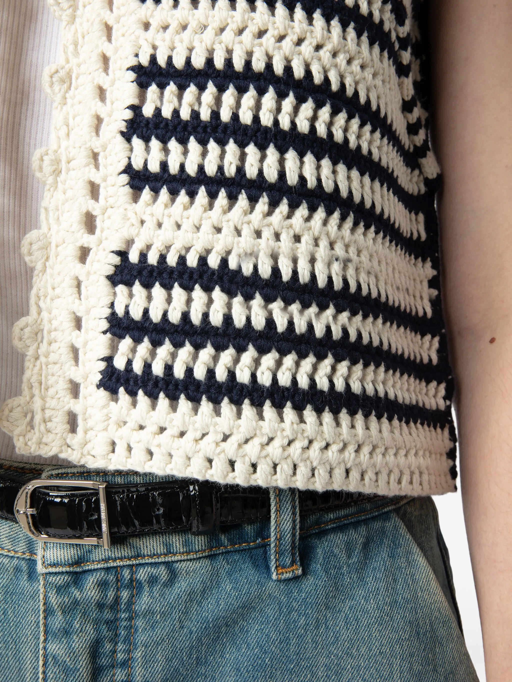 Damenstrickwaren