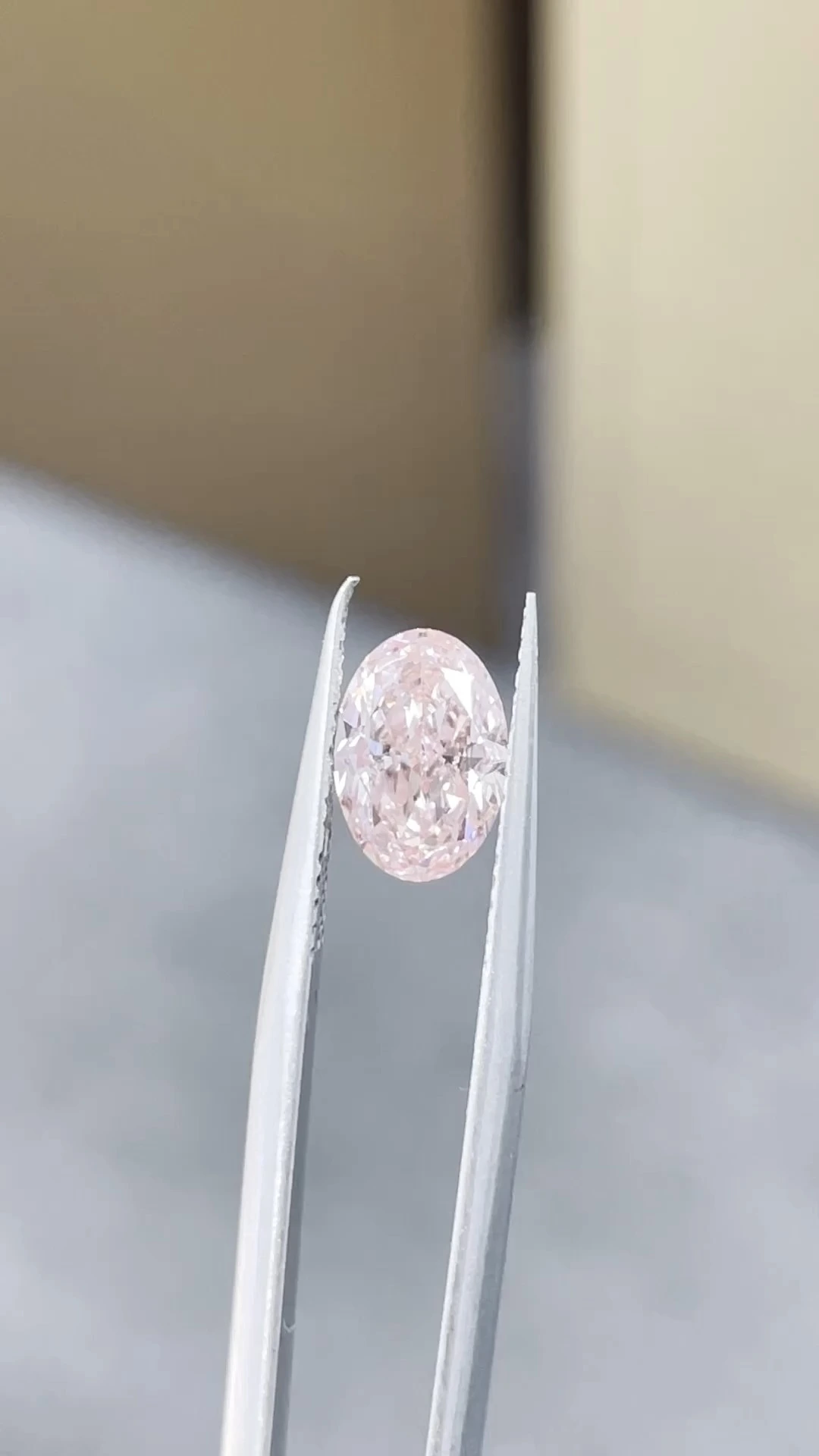 Lab Grown Fancy Intense Pink Oval Cut VVS2 Clarity Diamond 1.45ct 1