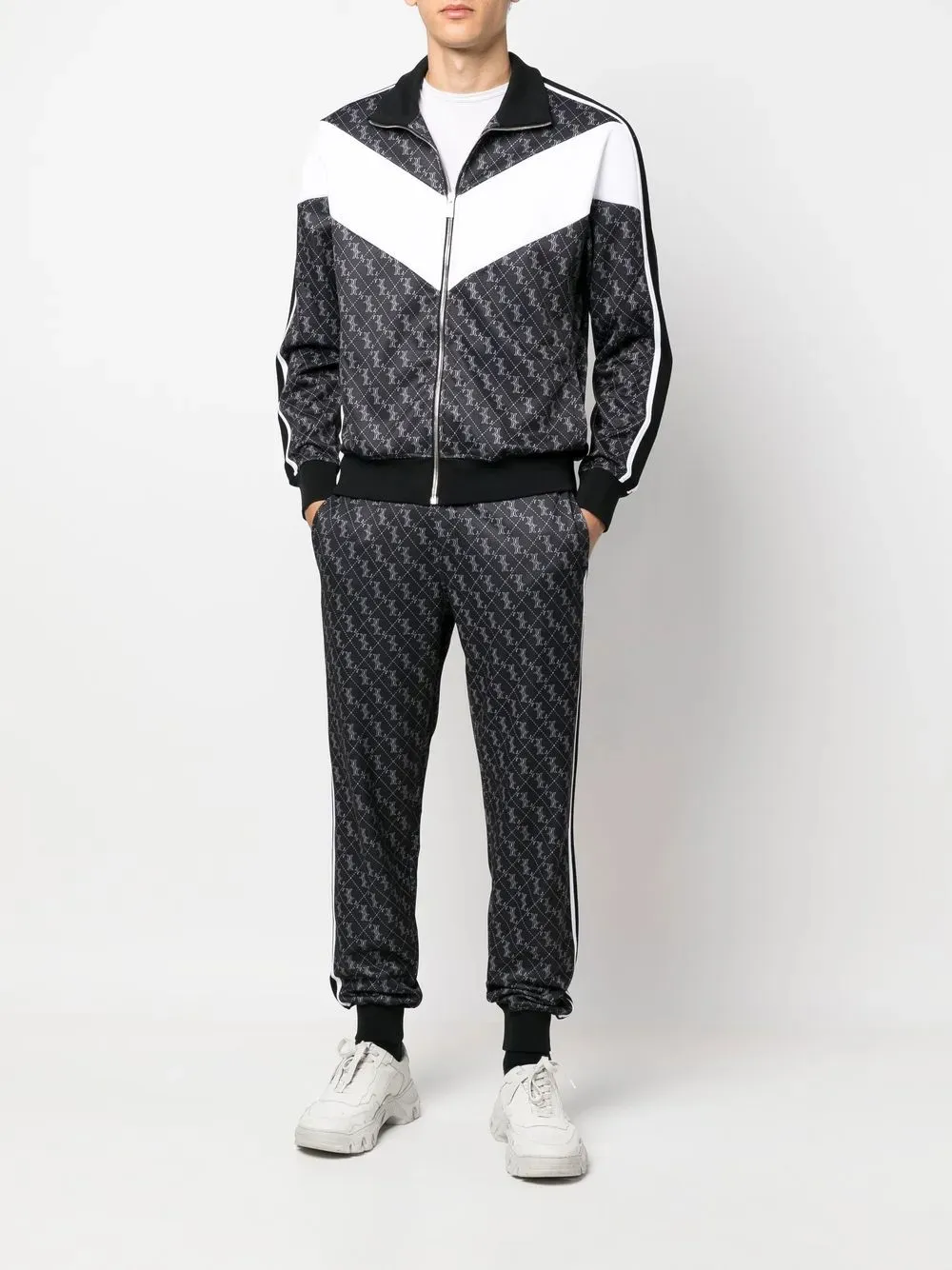 Sweatpants Set​ by UNIT-100 2