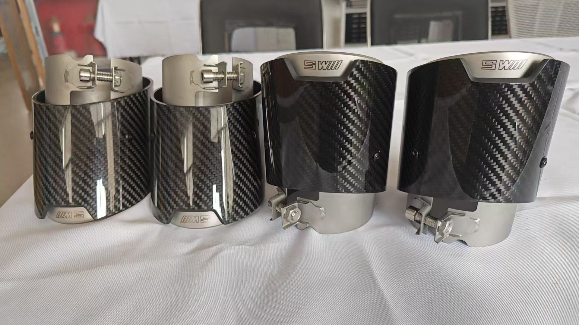 Carbon Fiber Exhaust Pipe Muffler Tip For BMW G90 G99 M5 6