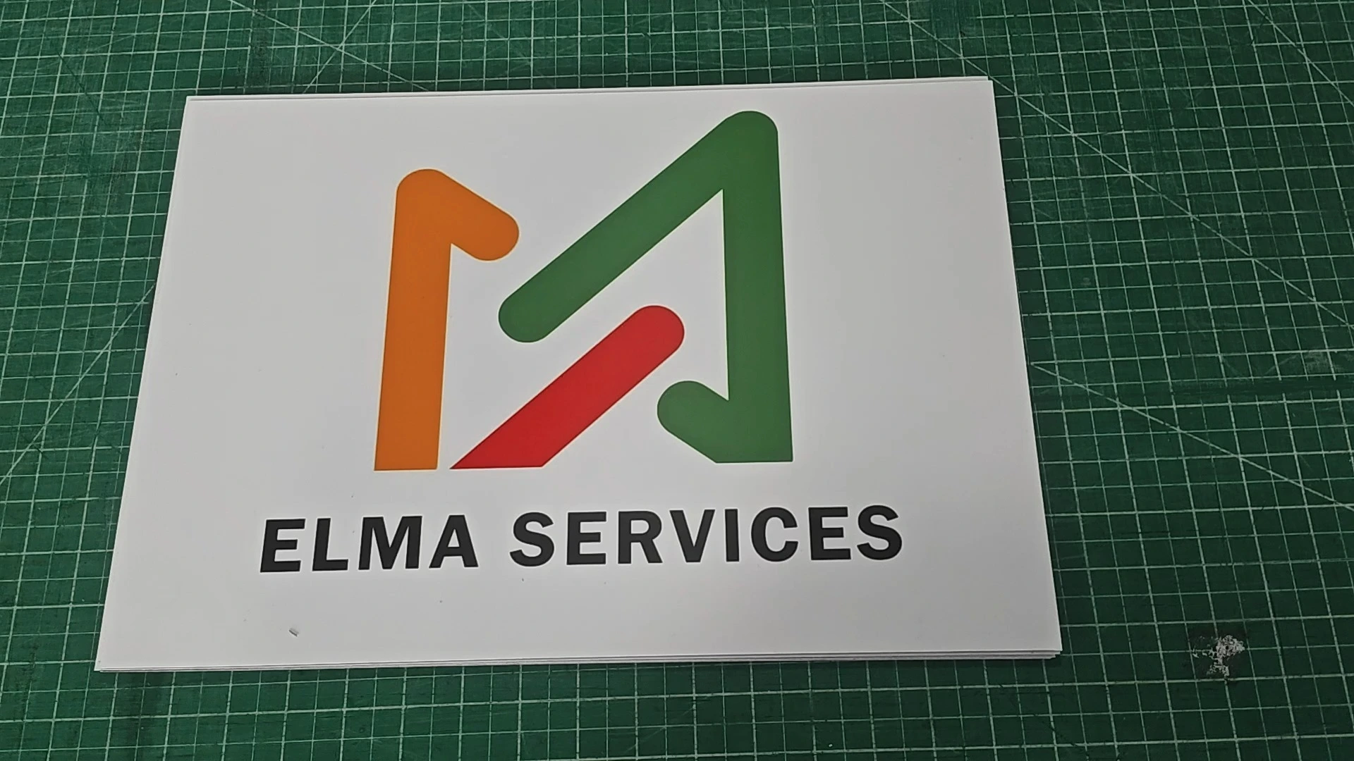 Individuell gestaltbares magnetisches Autoschild, wasserfest, UV-beständig, flexibel, mit Magnet für Fahrzeugtür, LKW-Werbung 1