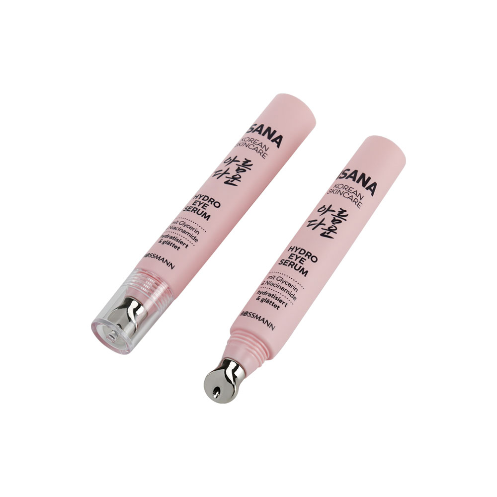 Tube de gloss D19 avec applicateur en métal 4