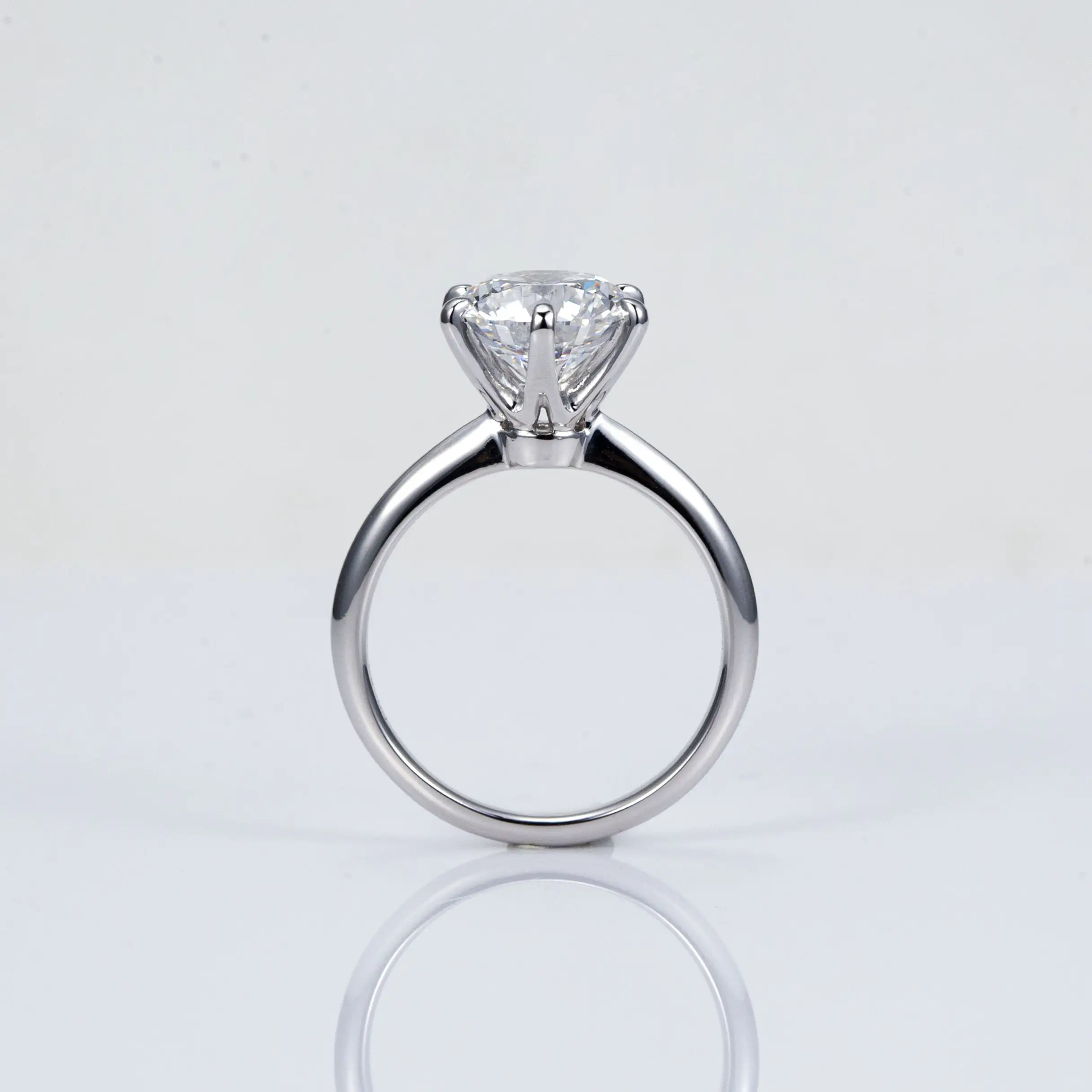 Custom Platinum 2.5-carat E VVS2 Round IGI Lab Diamond Ring 1