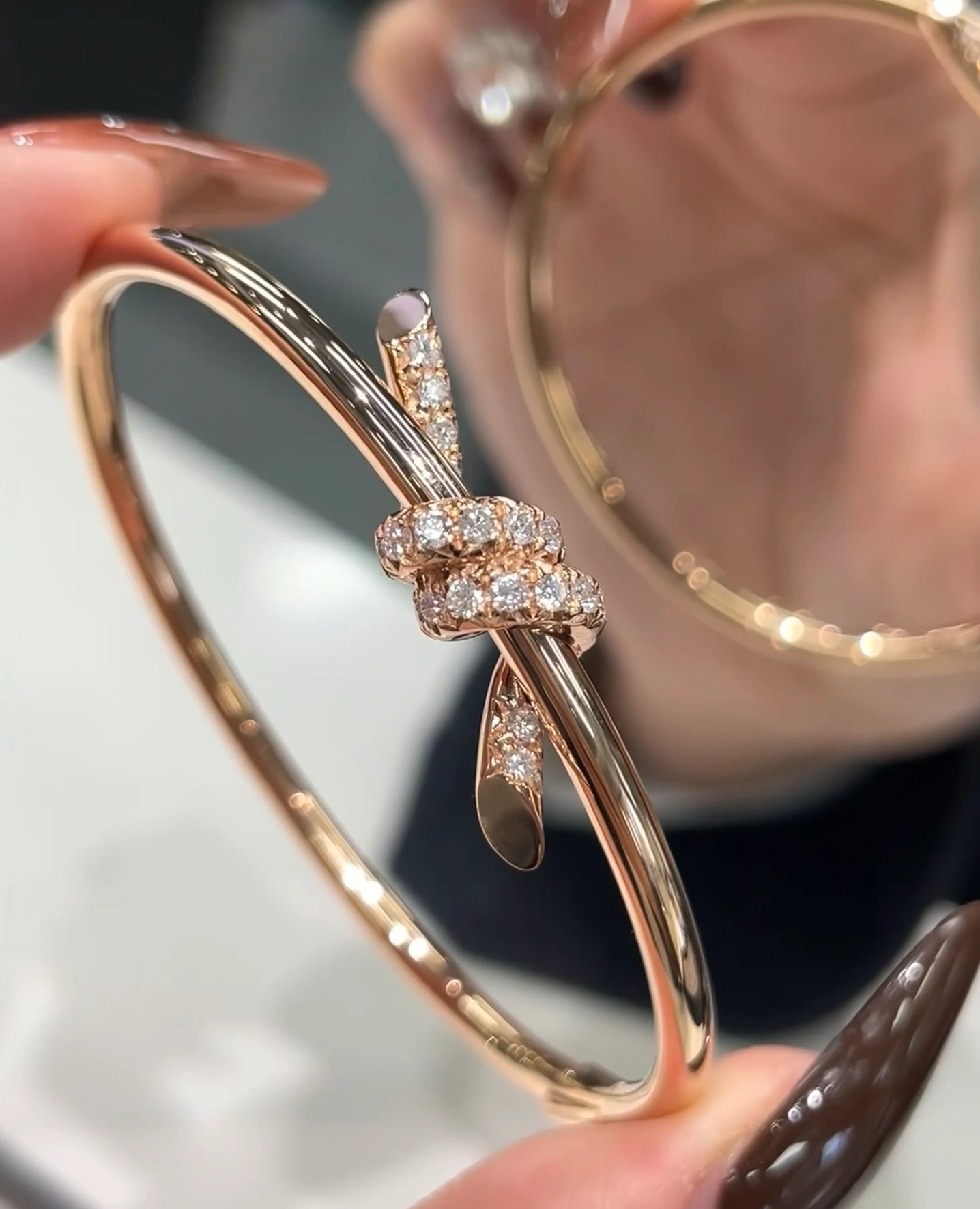 ZKZ Jewelry Luxury 18K Yellow Gold Lab Grown Diamond Bangle For Women 1