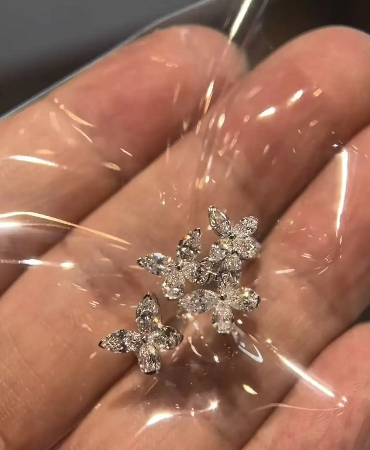 18k lab diamonds ring 1.5ct Pear and Marquise ring VVS with IGI certification 1