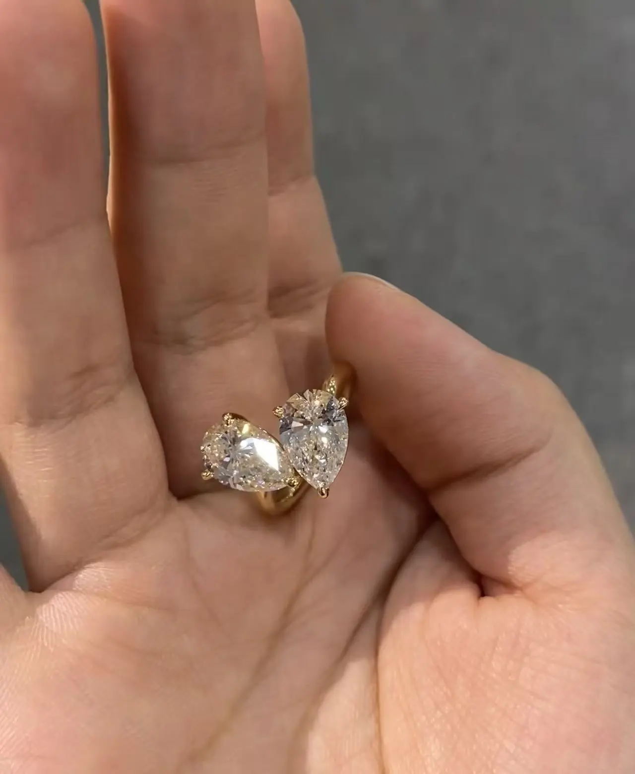 18k lab diamonds ring 2ct Pear ring Double stone customized ring VS CVD 1