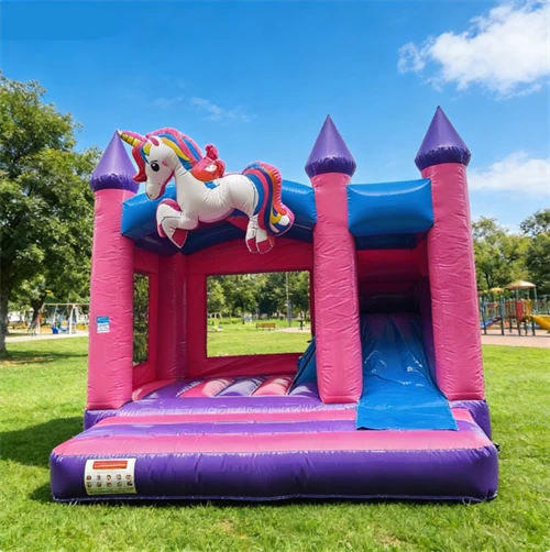 Inflatable Castle with Slide Jumping Bouncy Castle 1