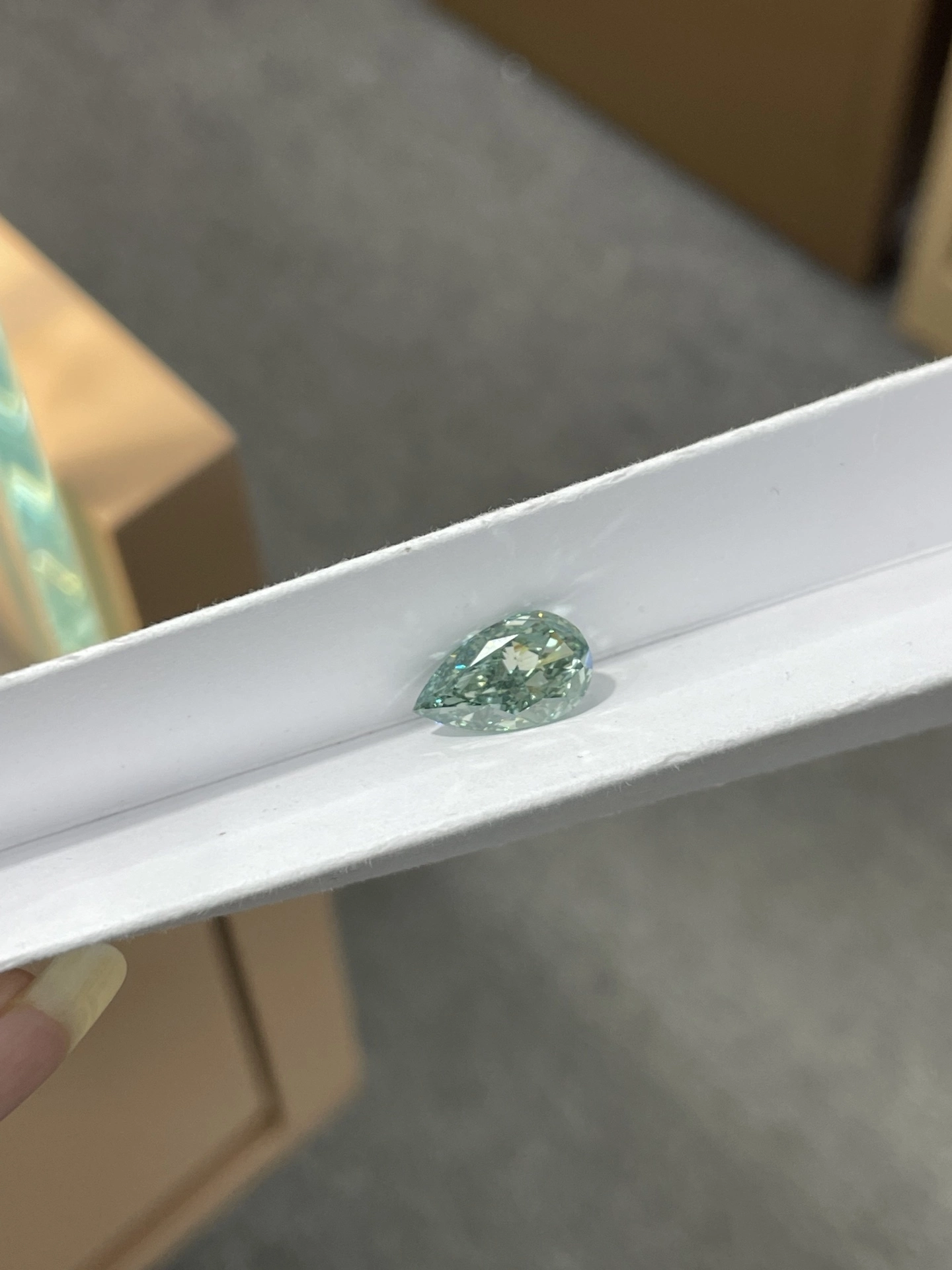 Fancy Intense Green Pear-Cut VS1 Clarity Lab-Grown Diamond 5.02ct 1