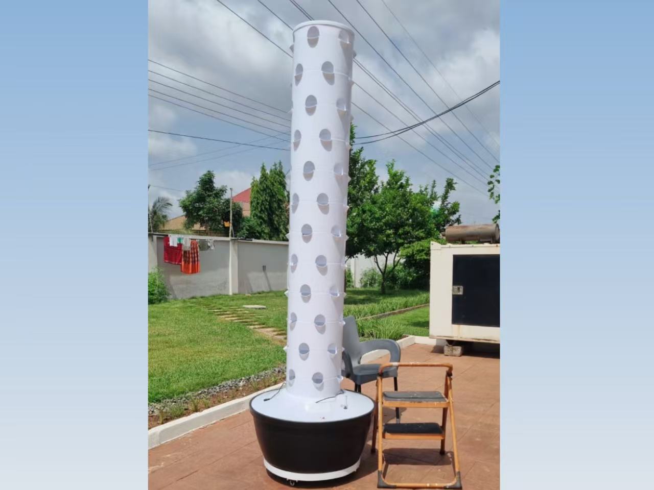 Tower System Urban Farming for Fresh Vegetables with Hydroponic Tower Growing System ...