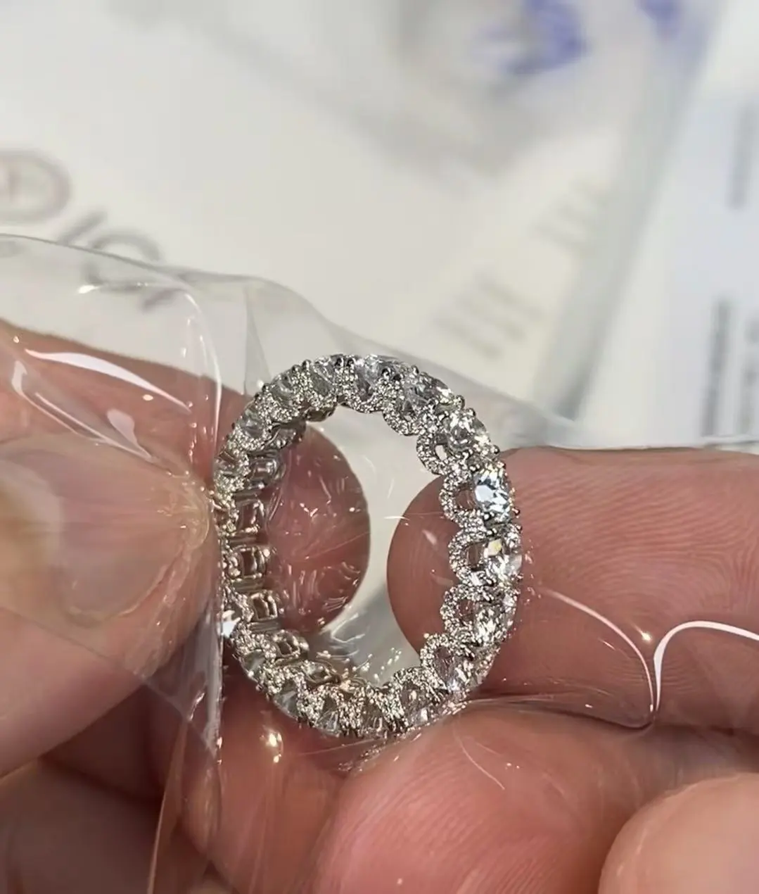 18K Lab Diamond Ring Full diamond ring with IGI certification 1