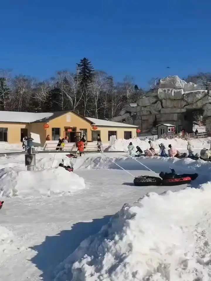 Аттракцион «Вращающийся снег»: незаменимое зимнее развлечение для горнолыжных курортов и парков отдыха. 1