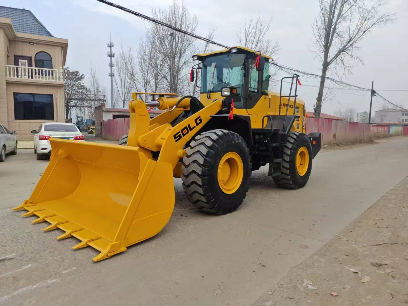 2018 SDLG L956F Used Wheel Loader Secondhand High Quality Loader in Shanghai Yard 1