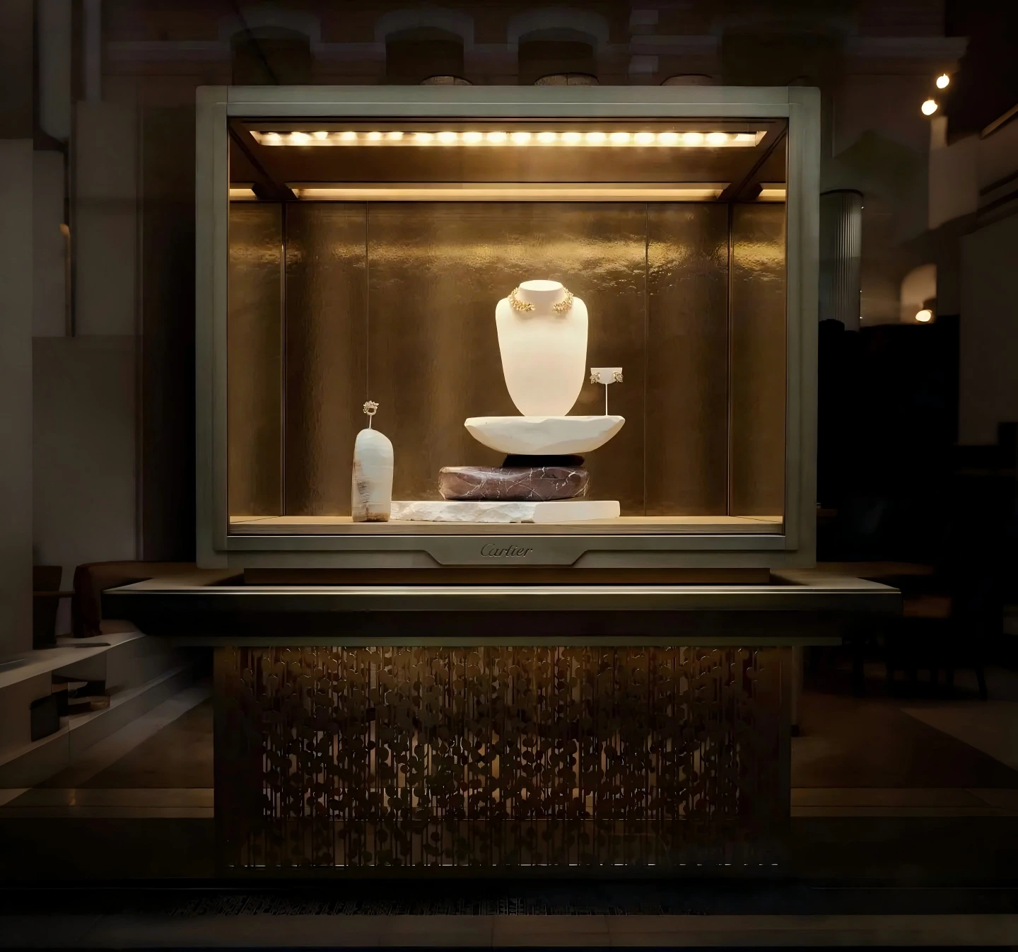 Artistic Display Stands Exclusive for Luxury Watch Boutiques - Elevating High-Value Watch Craftsmanship with Elegant Texture 1