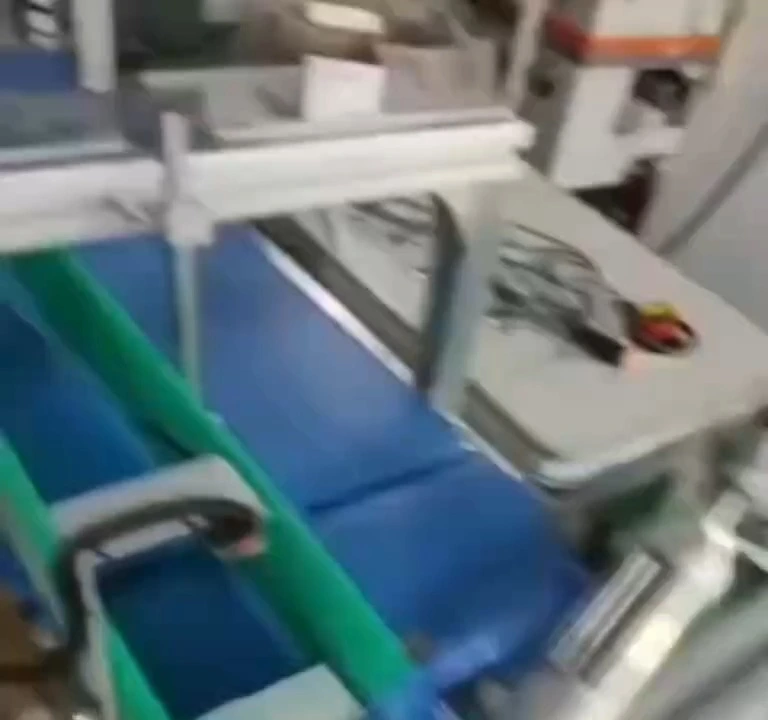 Pop-Up Box Tissues / Facial Tissues in Box 1