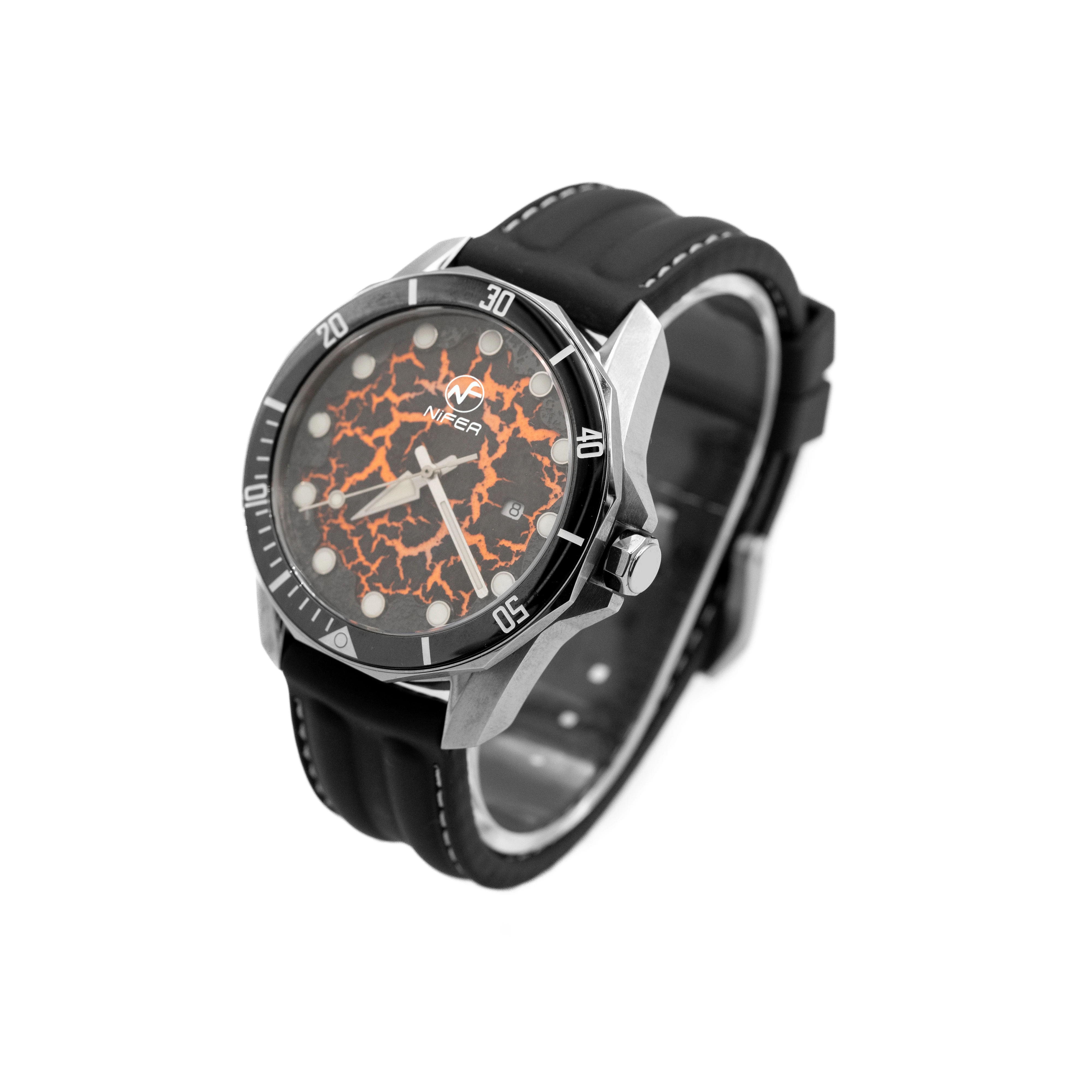 Montre homme à technologie super lumineuse 1