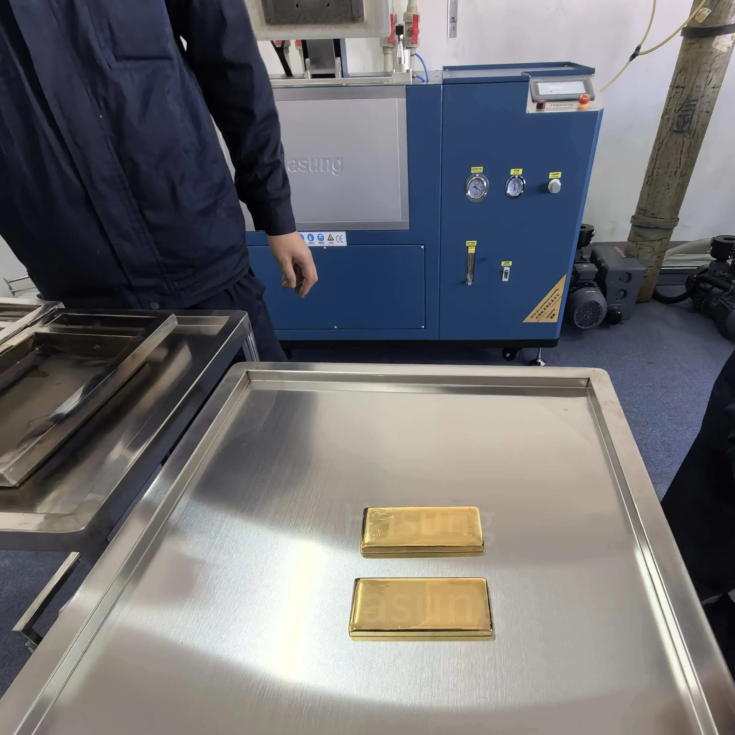 High Quality Gold Induction Melting Machine for Precious Metal Casting 6