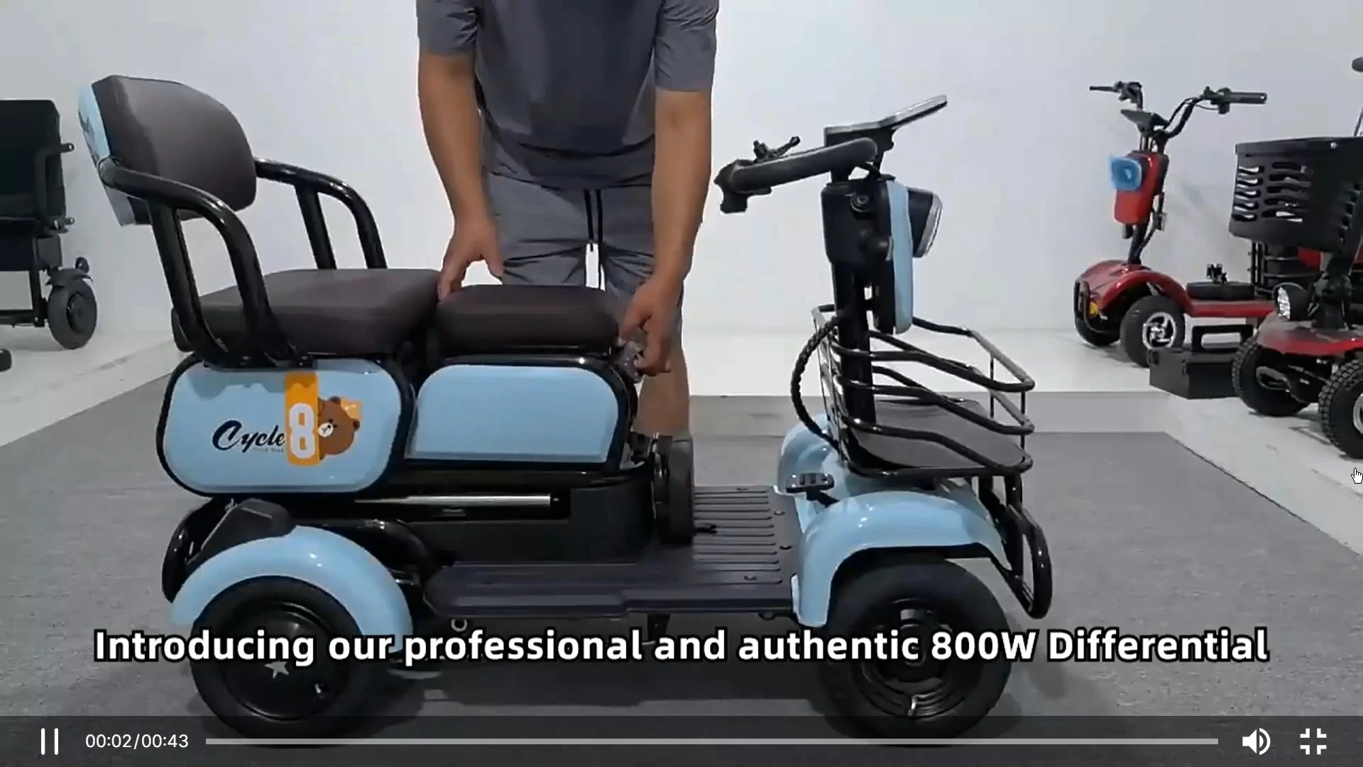 Vente directe d'usine de véhicules électriques à quatre roues pour les déplacements domicile-travail, l'assistance à la mobilité des adultes et des personnes âgées 1