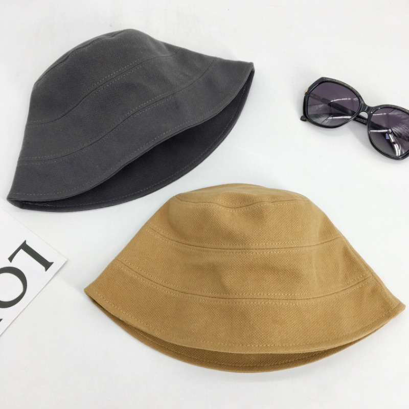 short brim bucket hat