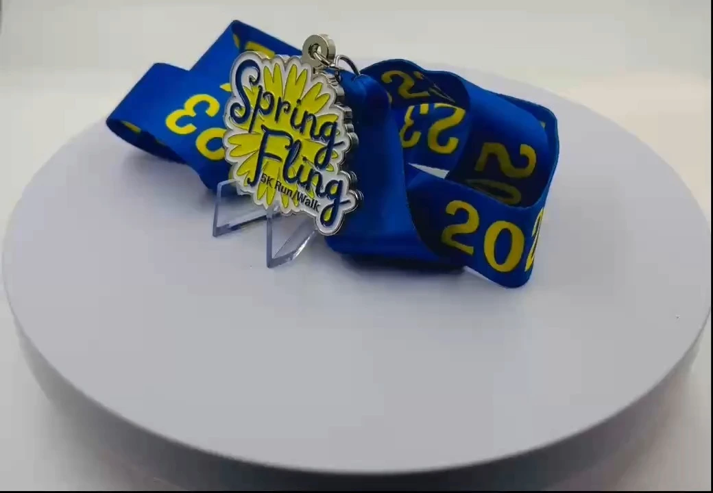 Spring Field 5k run/walk medal 1