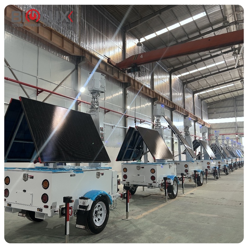 Solar AI-Driven CCTV Trailer With Starlink 5