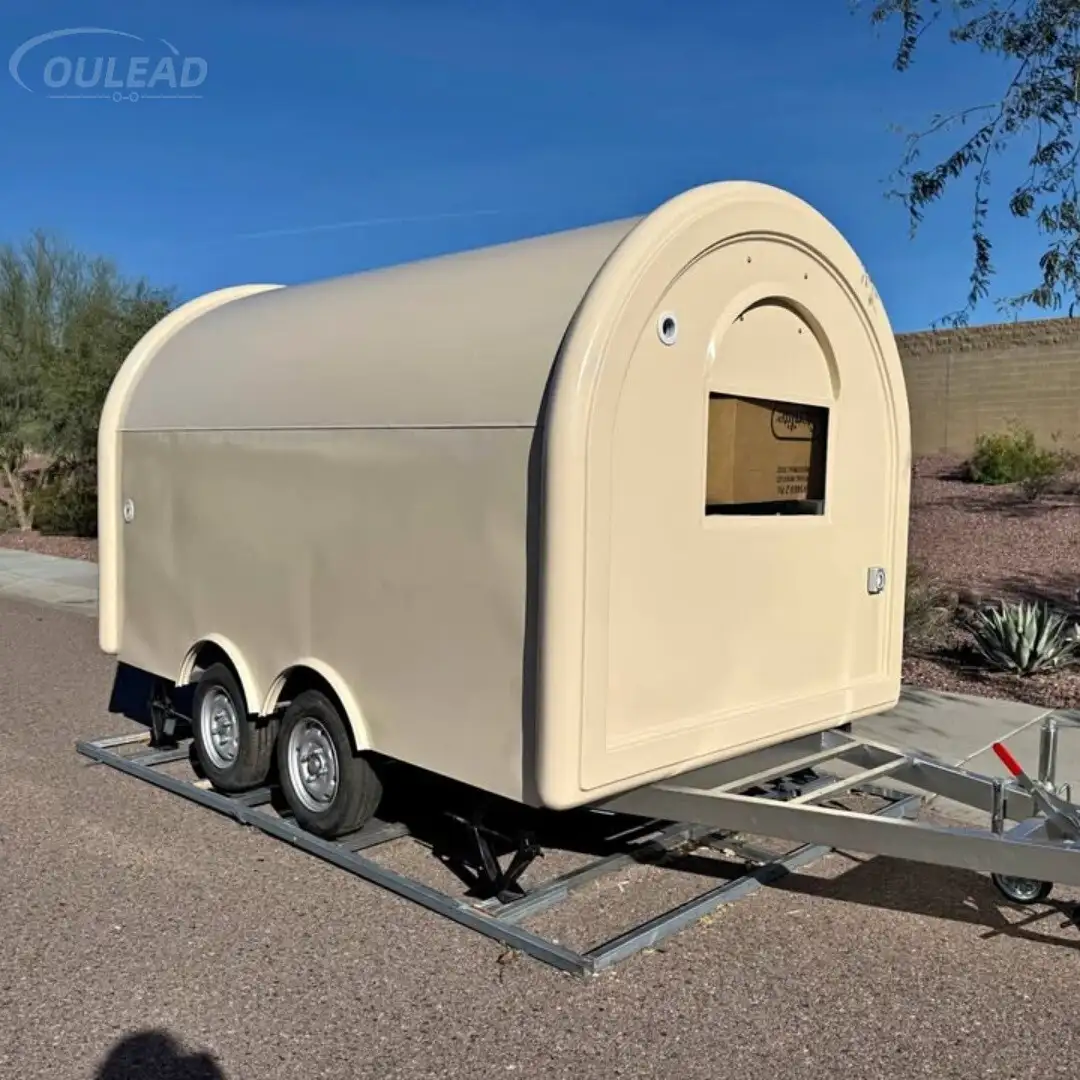 مقطورة طعام كلاسيكية ذات سقف دائري | مطبخ متنقل بمحورين بطول 13 قدمًا 1