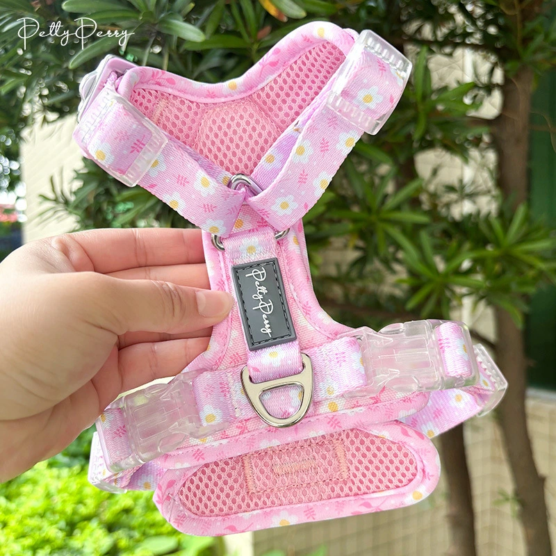 Arnés tipo chaleco para perros con estampado natural: diseño antitirones en forma de Y, ajuste ajustable, hebillas ligeras de aluminio y forro de malla transpirable para perros pequeños y medianos. 1