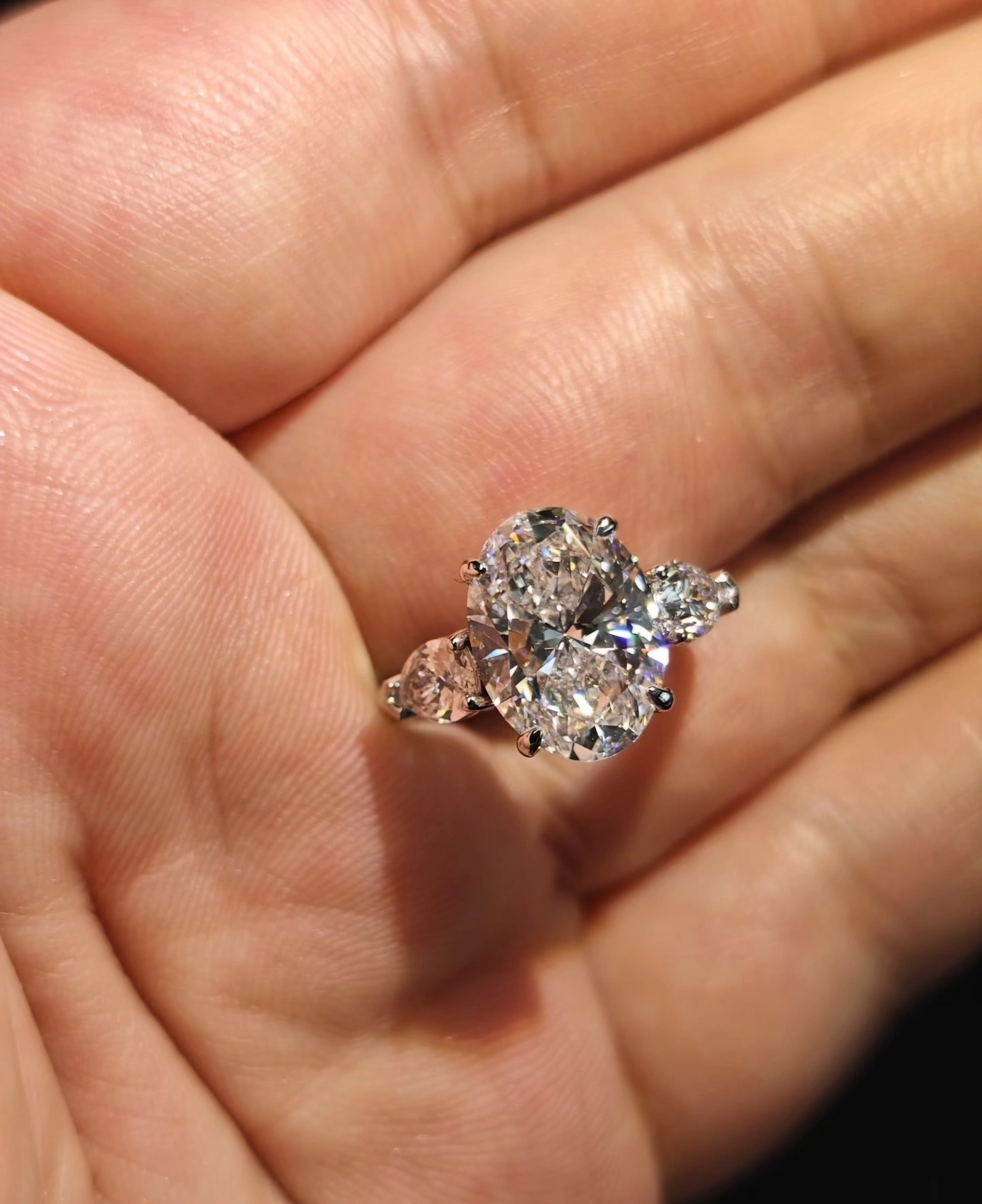 Premium Oval Cut Lab Grown Diamond Platinum Ring 1