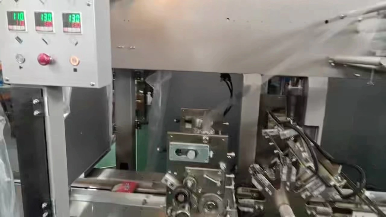 BTB-300B Transparent Film(Three-dimensional) Packaging Machine 1