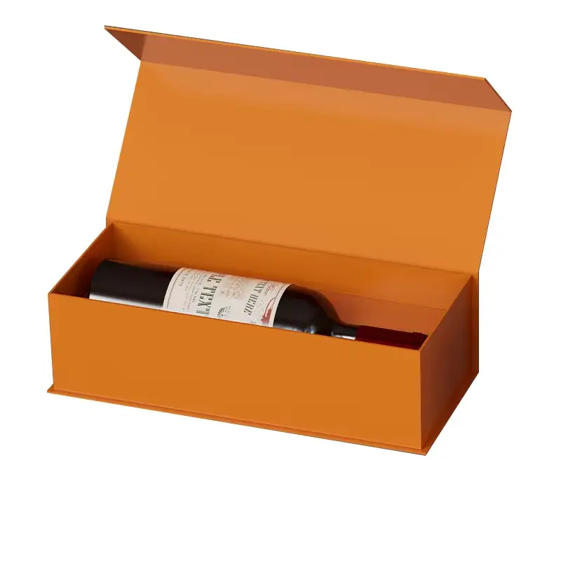 علبة هدايا نبيذ أحمر مصنوعة من مادة عالية الجودة قابلة لإعادة التدوير، مغلفة بطبقة صلبة غير لامعة، مع تصميم طباعة شعار مخصص، وإغلاق مغناطيسي أصفر. 1