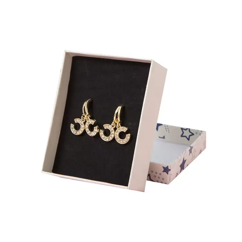 علب ورقية مطبوعة قابلة لإعادة التدوير، مصممة خصيصًا بغطاء وقاعدة، لحفظ خواتم وأساور النساء، مع غلاف غير لامع. 1