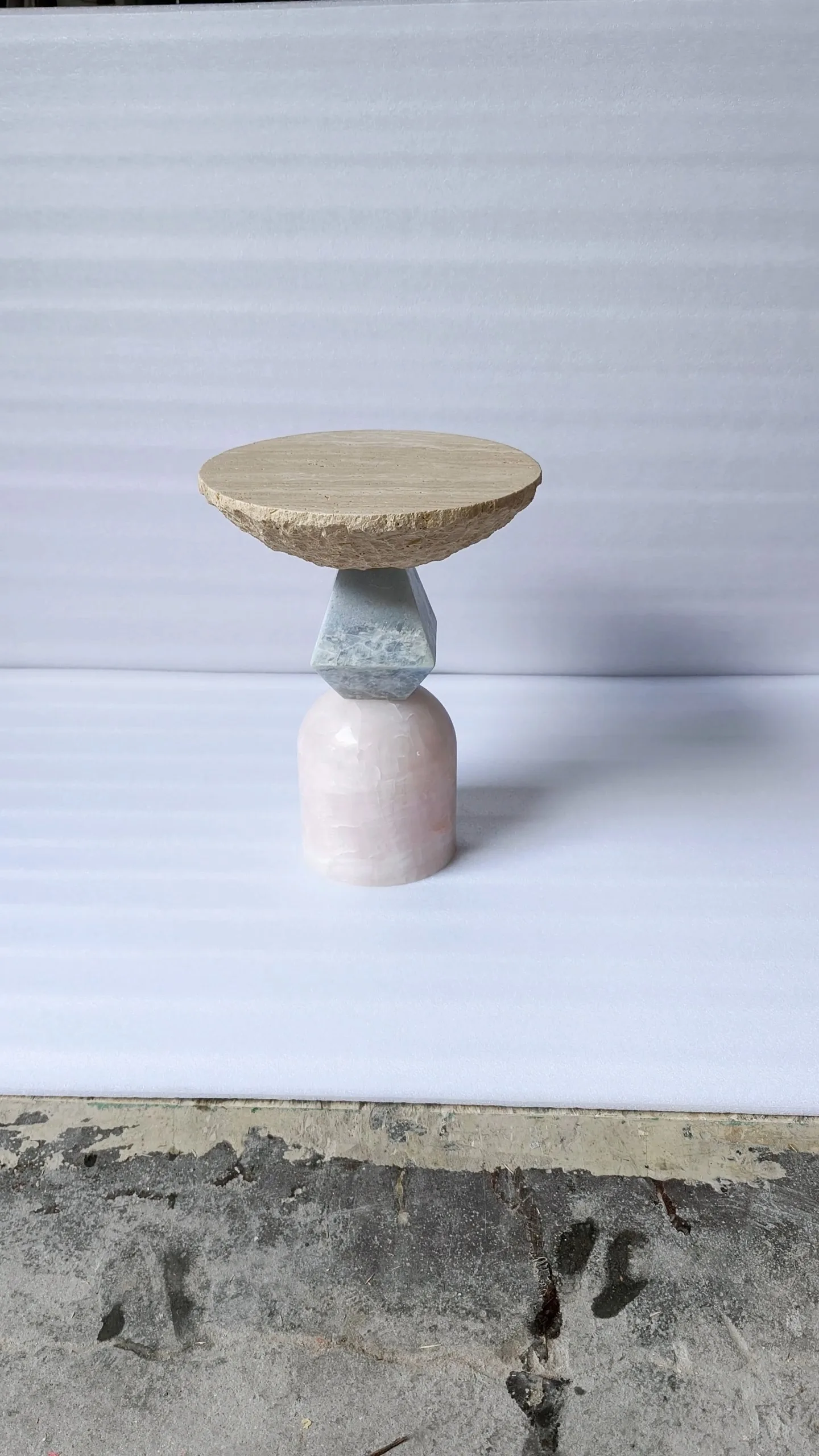 Geometric natural marble side table with hammered surface and Jade for living room 1