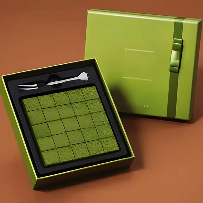 علب تغليف شوكولاتة مربعة الشكل قابلة لإعادة التدوير بتصميم عصري بسيط، مصنوعة من ورق مقوى مموج، مثالية لعيد الحب. علبة هدايا شوكولاتة قابلة للطي. 1