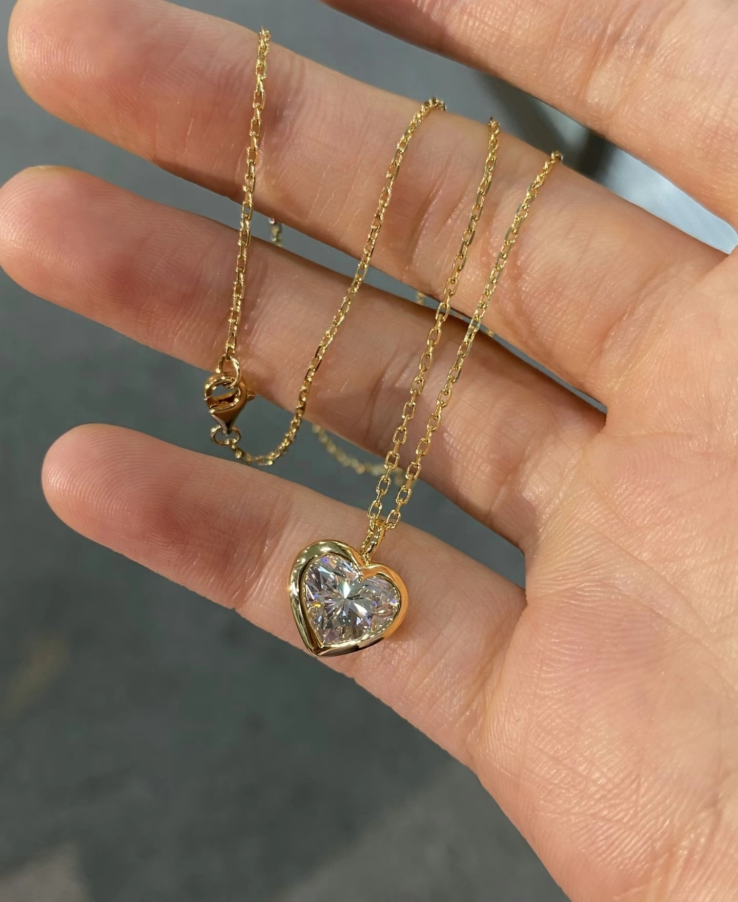 Heart Shaped Lab Grown Diamond Set in 18K Yellow Gold Pendant 1