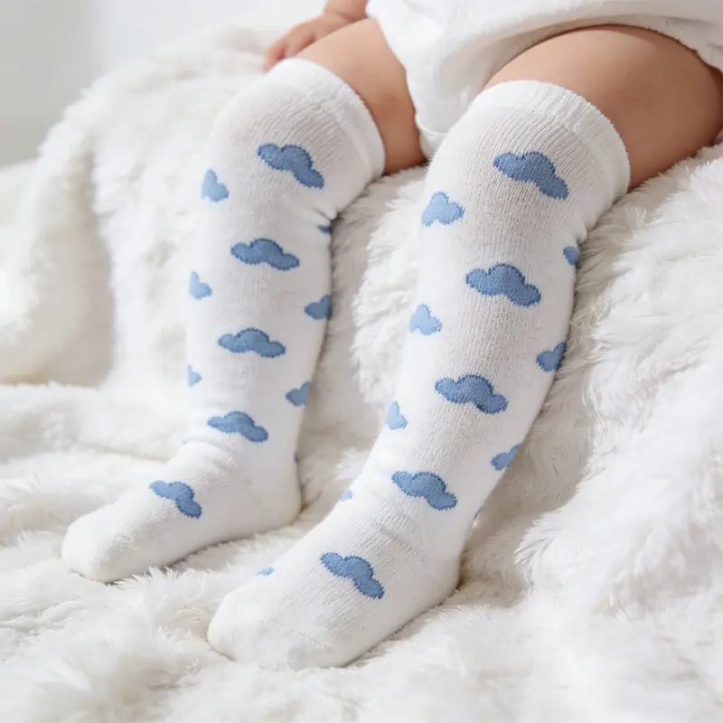Boys White Knee Socks - for Preventing Scratches - Jixingfeng Socks 2