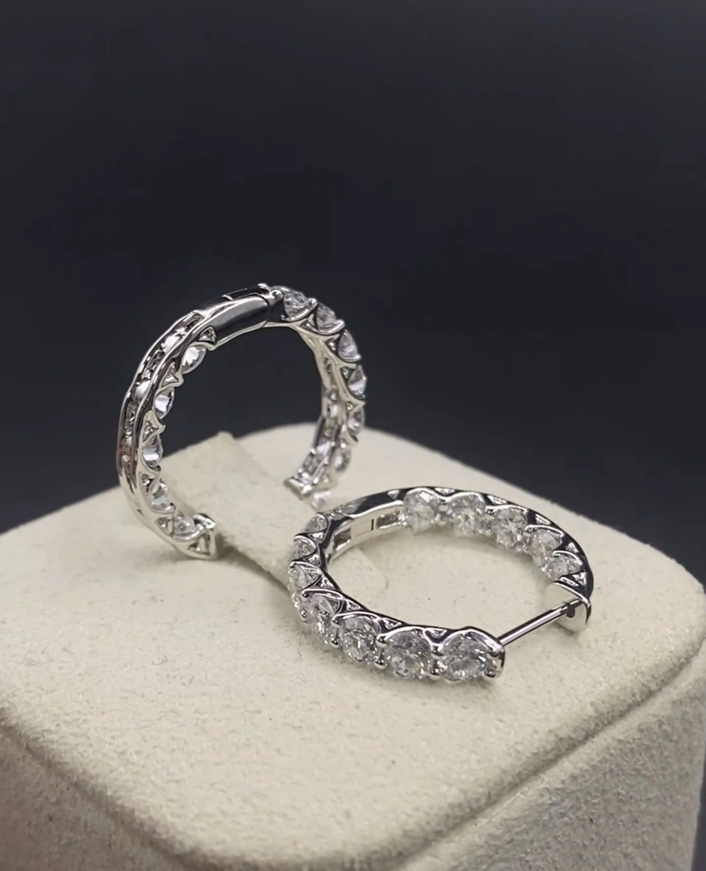 18K Lab Diamond Earrings 3ct Round diamond earrings Customized full diamond earrings with IGI certificate 1