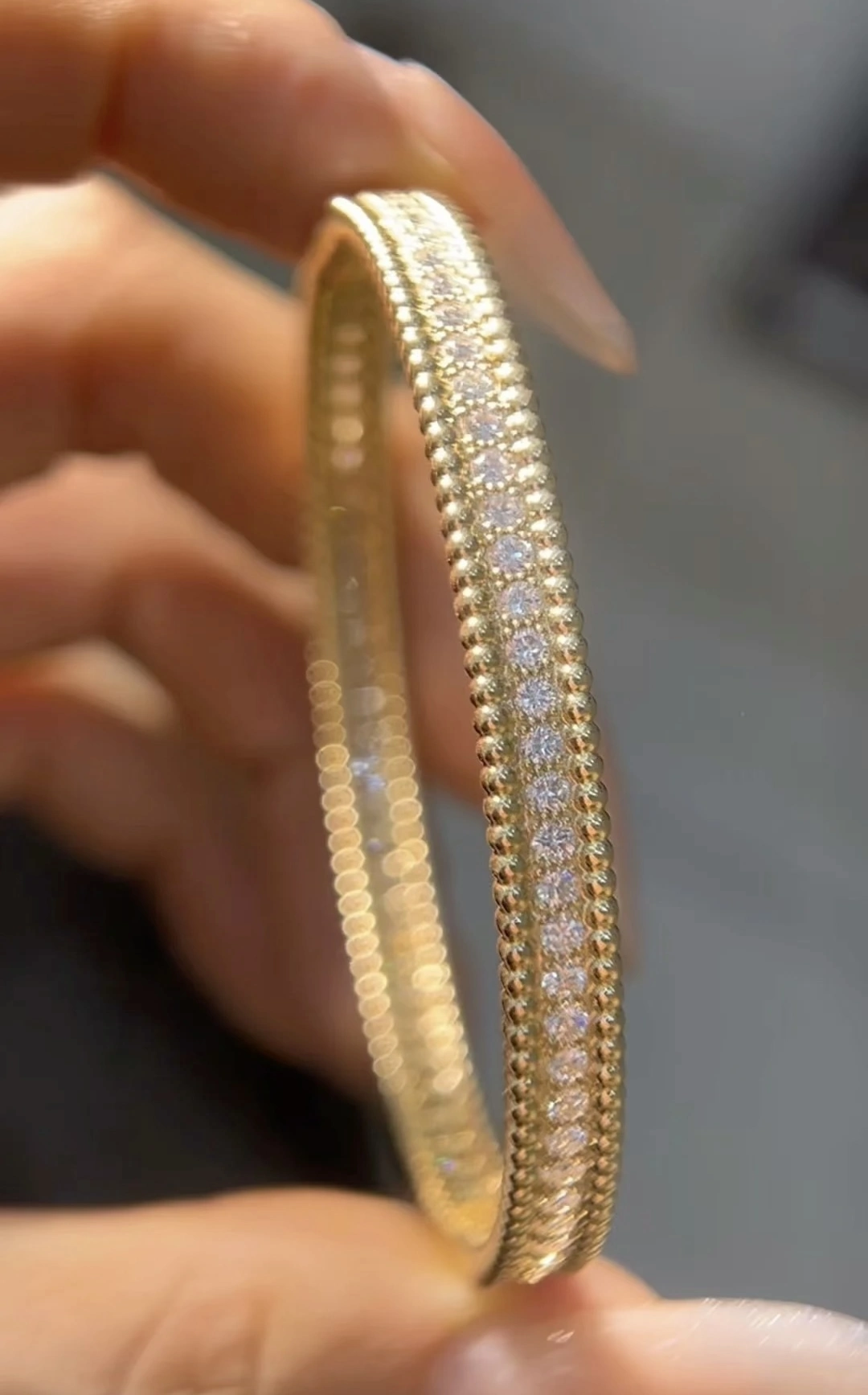 Milky Way Tennis Bracelet in 18K Gold, Featuring Lab Diamonds 1