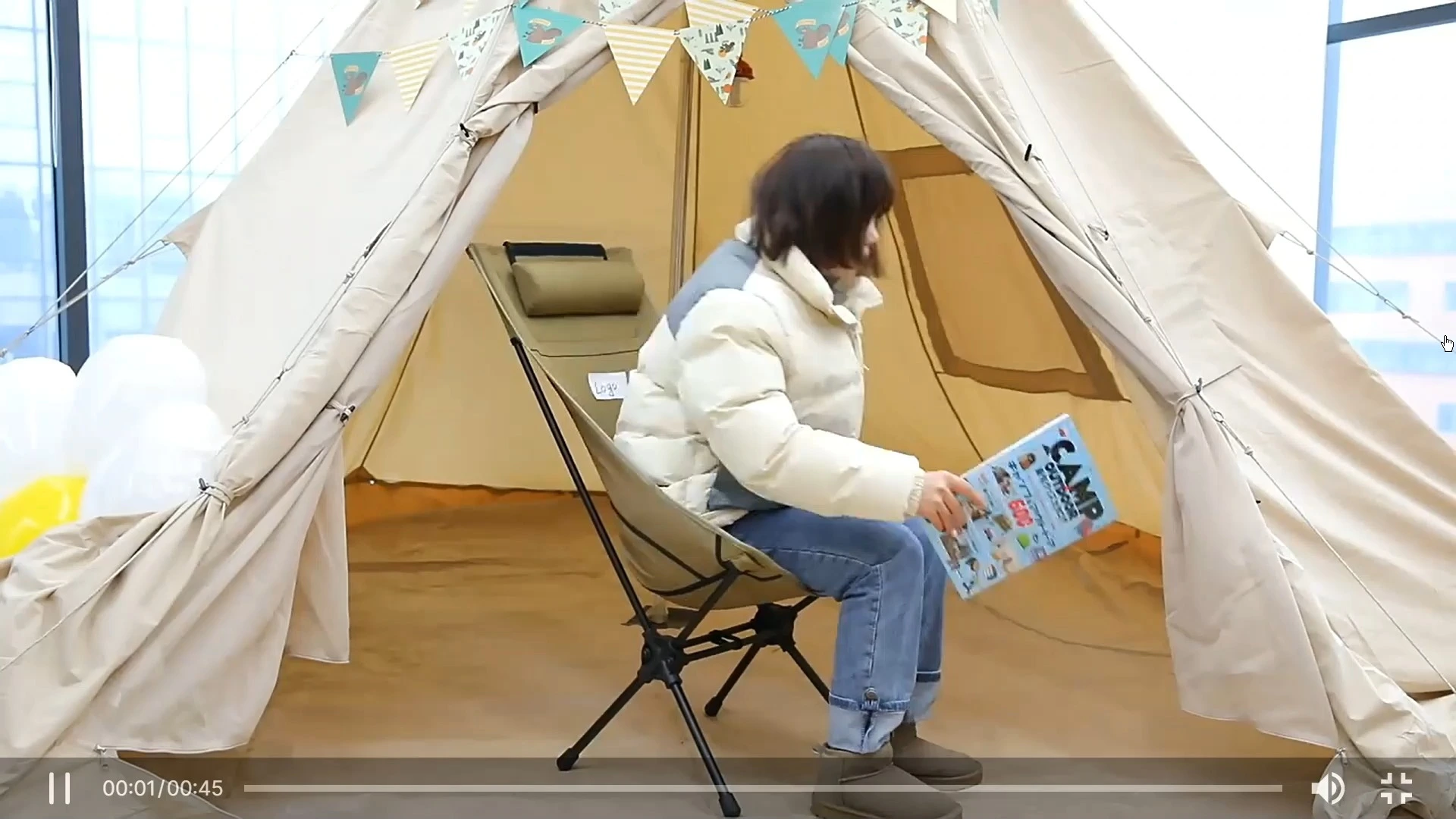 Customized Outdoor Portable Collapsible Camping Chair Heavy Duty High Back Folding Camp Moon Chair with Storage Belt 1