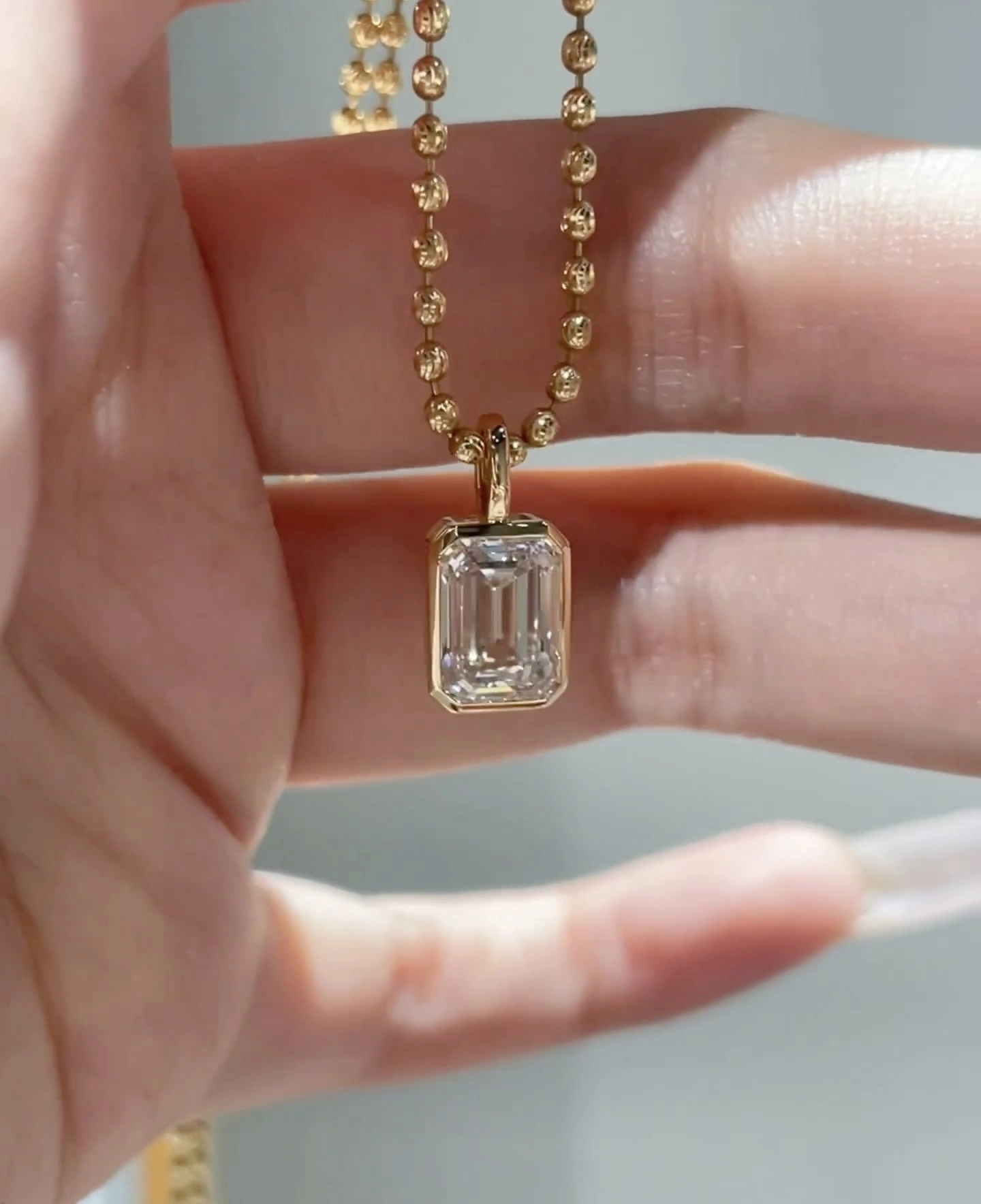 18K Lab Diamond Necklace 3ct Emerald All-inclusive inlay Classic necklace with IGI certification 1