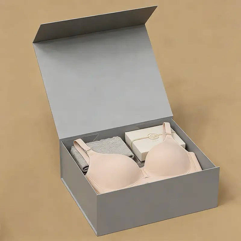 علبة هدايا عصرية صلبة ذات شعار مخصص، بلمسة نهائية غير لامعة، مزودة بإغلاق مغناطيسي، مناسبة لتغليف الملابس الداخلية الفاخرة الكبيرة. 1