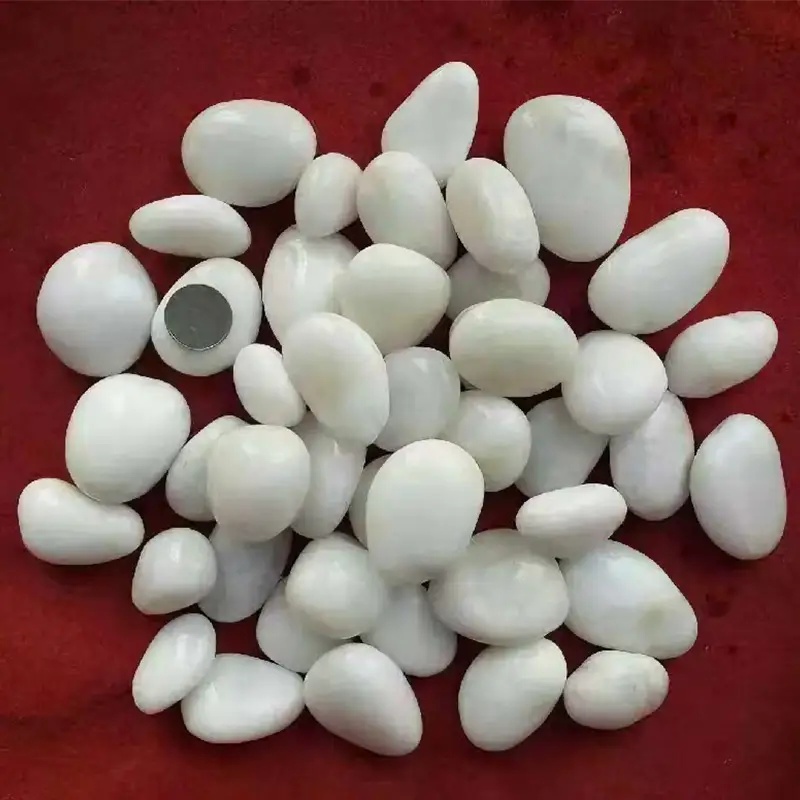 Natural Pebbles for Garden Landscaping and Paving,Manufacturers Direct Supply 1