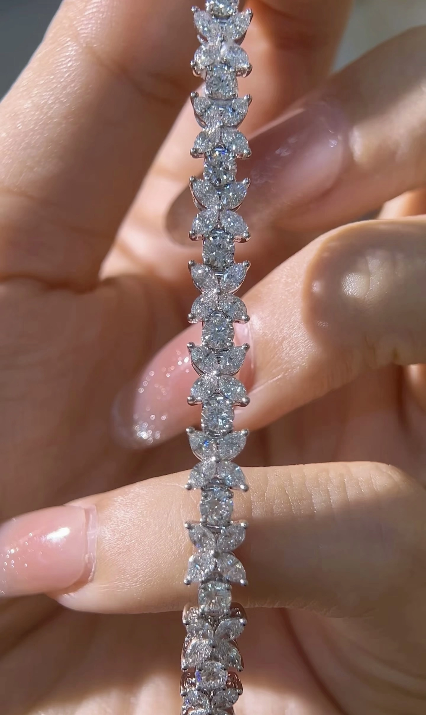 Elegant Victorian 18K White Gold Bracelet with Cultured Diamonds 1