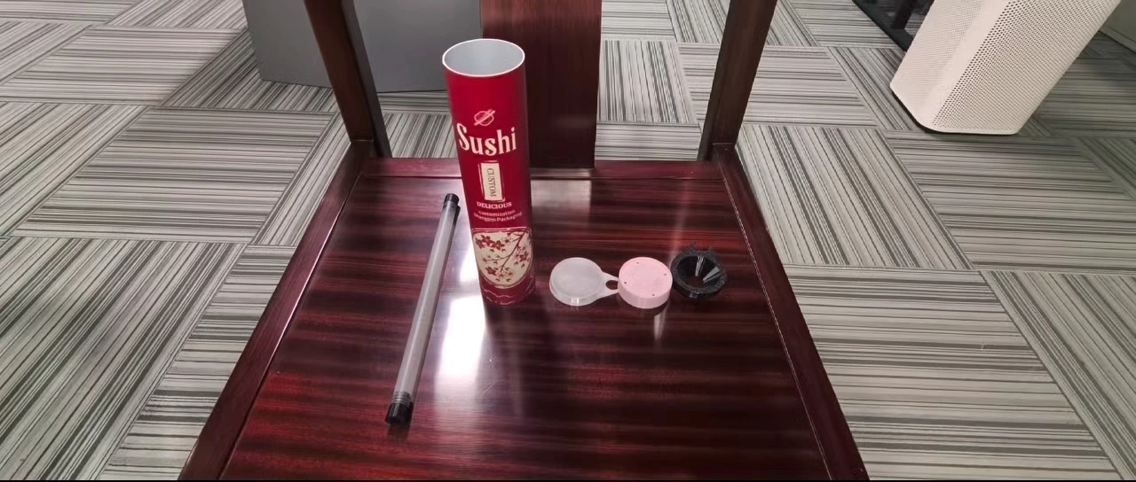 कस्टम प्रिंटेड लोगो वाला सुशी पुश पॉप सिलेंडर, फूड ग्रेड क्राफ्ट पेपर, एल्युमिनियम फिल्म, लीक प्रूफ पैकेजिंग, गोल ट्यूब 1